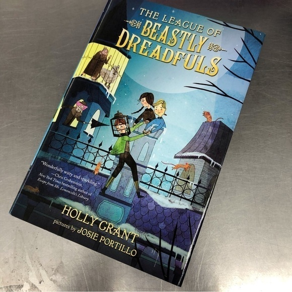 The League of Beastly Dreadfuls by: Holly Grant, paperback book - Picture 1 of 7